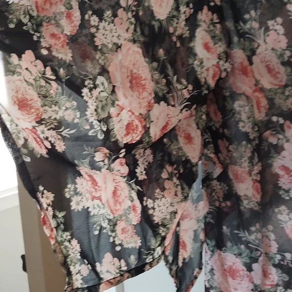 Wallflower kimono bathing suit cover up size large - Picture 2 of 4